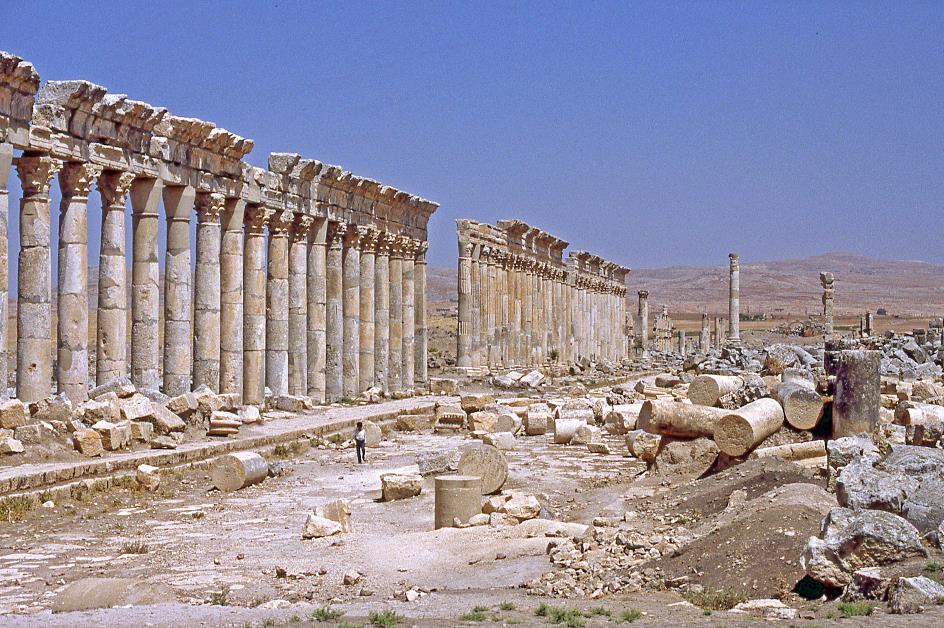 D:\DataFoto\Dia's - Reizen\1990-08-05 Syrie - Jordanie\09 Apamea\Best Of\Syri0183x.jpg