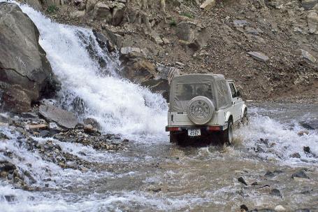 D:\DataFoto\Dia's - Reizen\1995-07-16 Ladakh\05 Naar Leh\Best Of\Ldak0295y.jpg