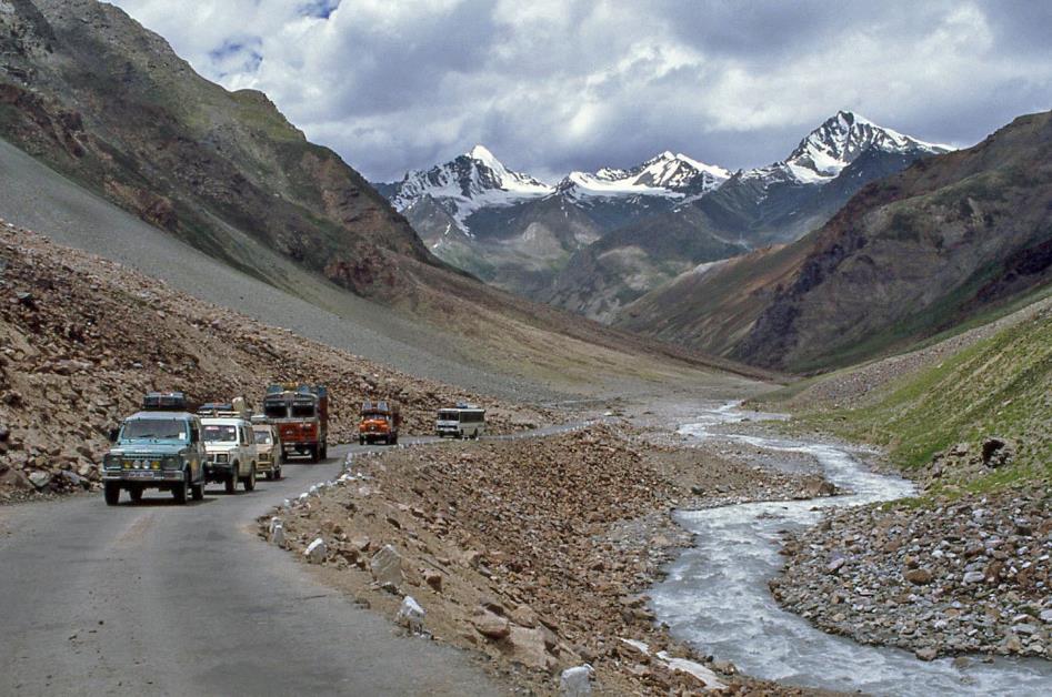 D:\DataFoto\Dia's - Reizen\1995-07-16 Ladakh\05 Naar Leh\Best Of\Ldak0312y.jpg