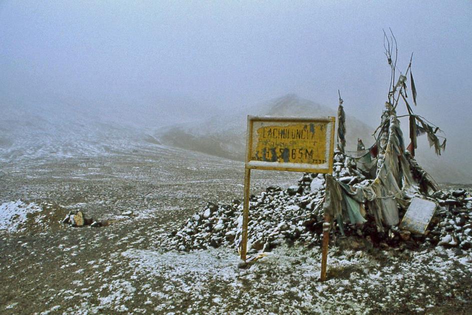 D:\DataFoto\Dia's - Reizen\1995-07-16 Ladakh\05 Naar Leh\Best Of\Ldak0335y.jpg