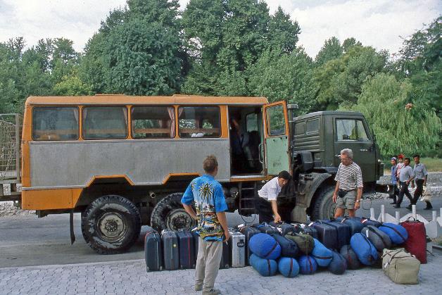 D:\DataFoto\Dia's - Reizen\1998-07-22 Zijderoute 2\10 Toktogul\Best Of\Zyde2293y.jpg