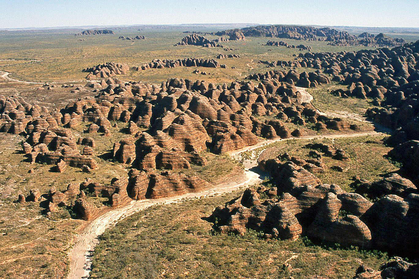 D:\DataFoto\Dia's - Reizen\2008-07-10 West-Australie\67 Purnululu Helikopter\Best Of\WAus0984y.jpg