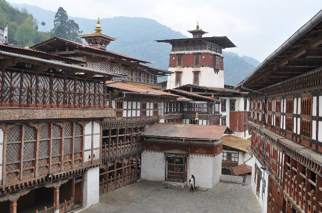 D:\DataFoto\Foto's - Reizen\2014-04-05 Darjeeling-Sikkim-Bhutan\12 Trongsa\12 Werkmap\BHUT2723.JPG