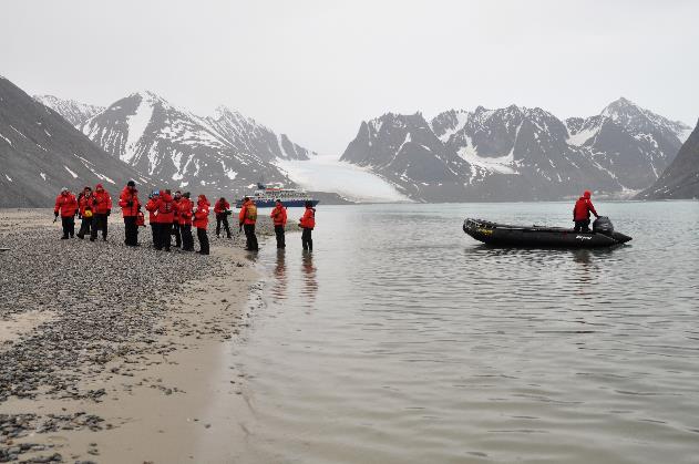 D:\DataFoto\Foto's - Reizen\2018-07-18 Spitsbergen\03 Magdalenefjorden\Best Of\SPIT0341x.jpg