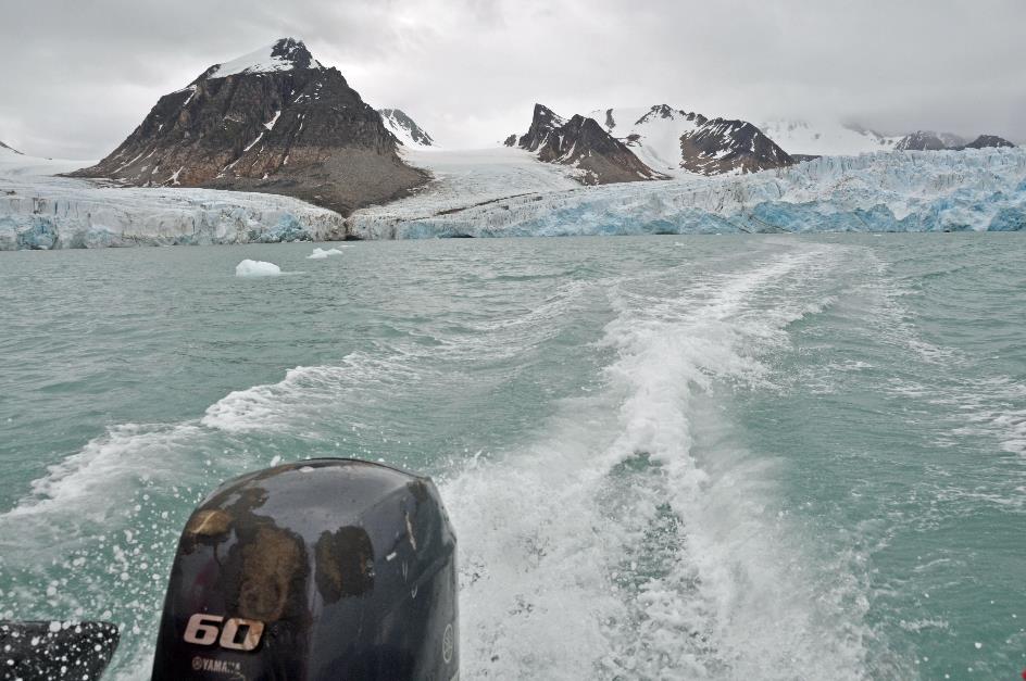 D:\DataFoto\Foto's - Reizen\2018-07-18 Spitsbergen\04 Smeerenburgfjorden\Best Of\SPIT0542y.jpg