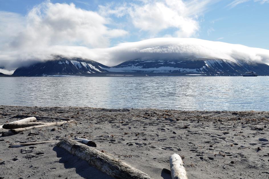 D:\DataFoto\Foto's - Reizen\2018-07-18 Spitsbergen\09 Phippsoya\Werkmap\Baai\SPIT1195x.jpg