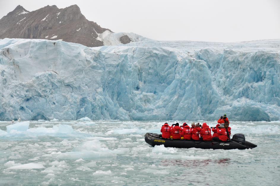 D:\DataFoto\Foto's - Reizen\2018-07-18 Spitsbergen\04 Smeerenburgfjorden\Werkmap\SPIT0519x.jpg