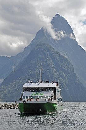 D:\DataFoto\Foto's - Reizen\2019-03-07 Nieuw-Zeeland\33 Milford Sound\Best Of\NWZL3597y.jpg