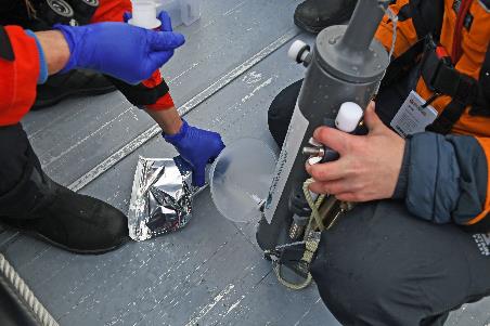 D:\DataFoto\Foto's - Reizen\2023-08-13 Noordwestelijke Doorvaart\34 Beechey Island - Science Boat\Best Of\NWD_3224y.jpg